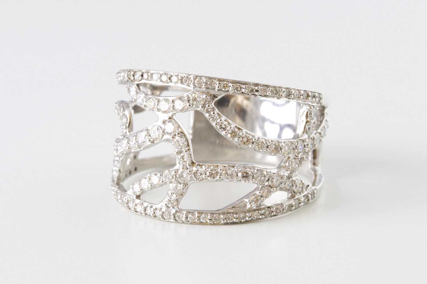 web band ring by Facet