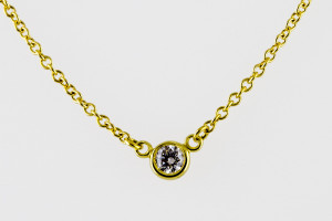 gold link chain with diamond bead